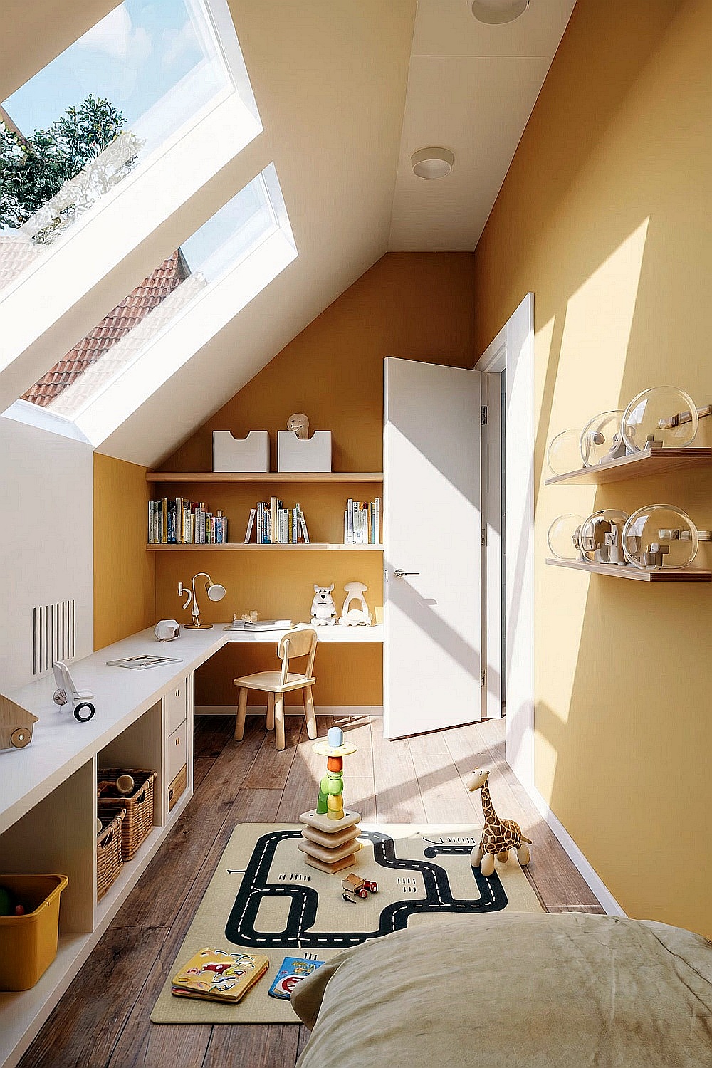 Kinderzimmer Ideen Dachschräge: Gelbes Dachzimmer mit Schreibtisch und Spielbereich